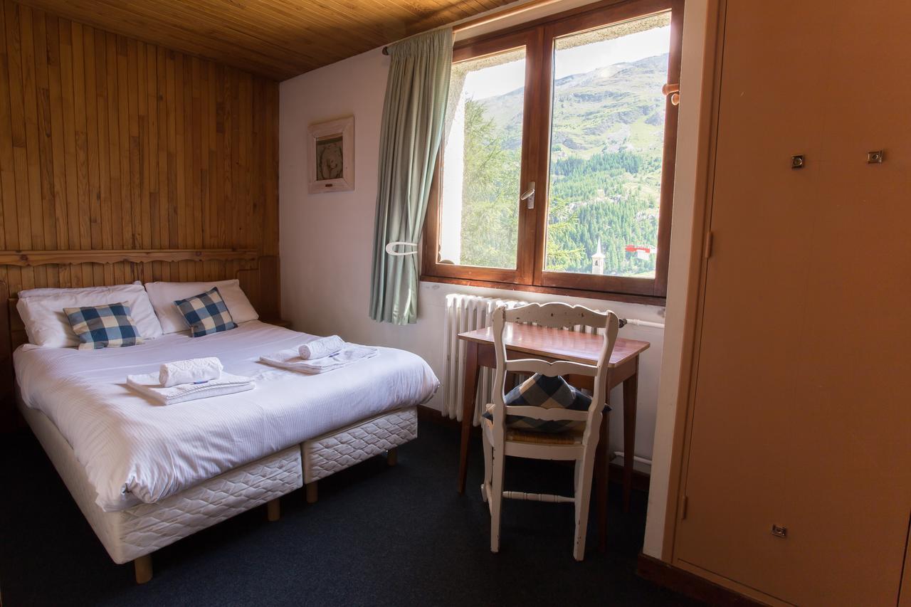 Chalet Les Melezes Bed & Breakfast Tignes Exterior photo