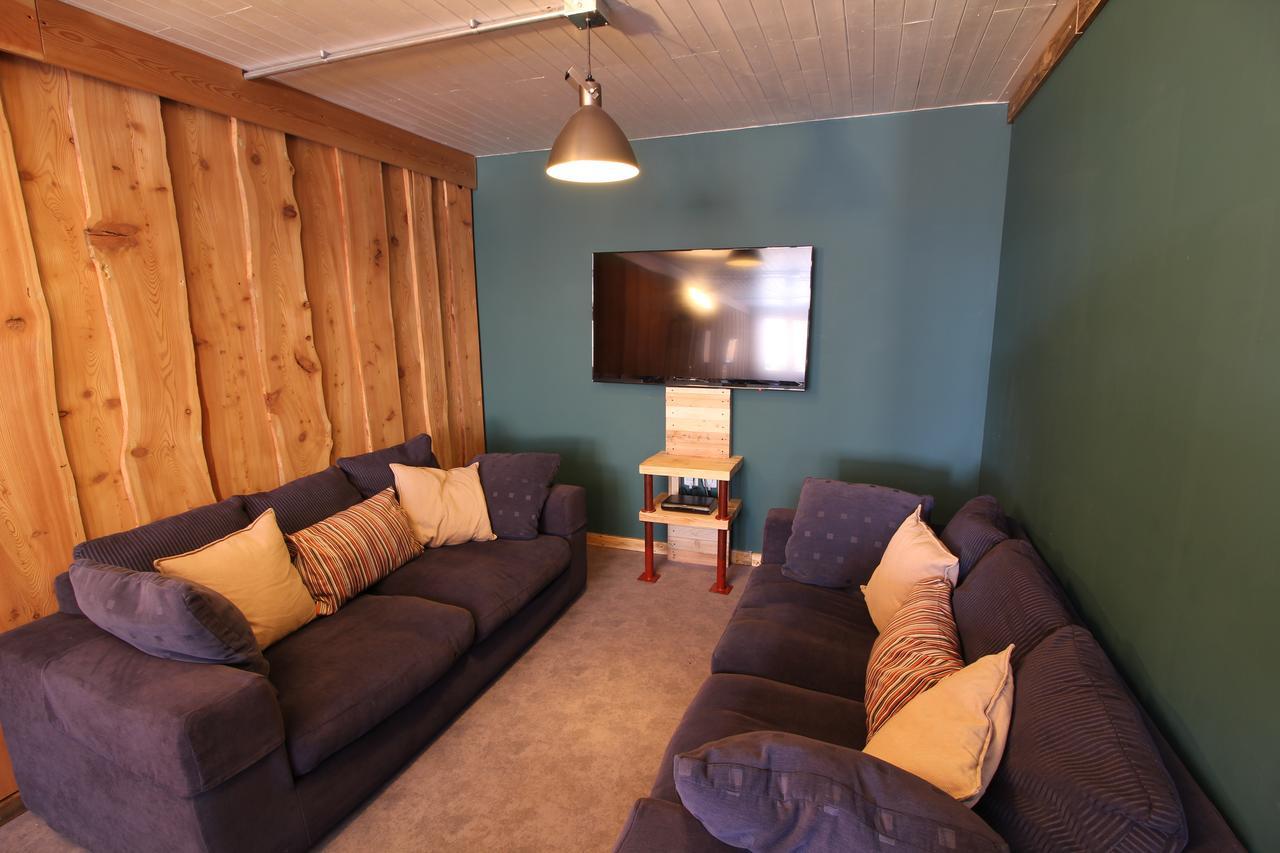 Chalet Les Melezes Bed & Breakfast Tignes Exterior photo