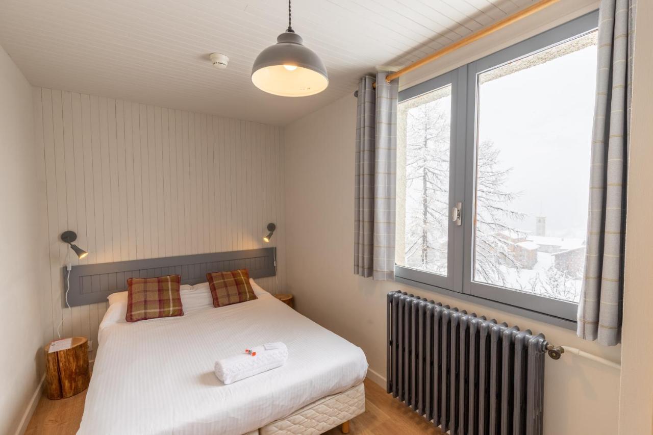 Chalet Les Melezes Bed & Breakfast Tignes Exterior photo